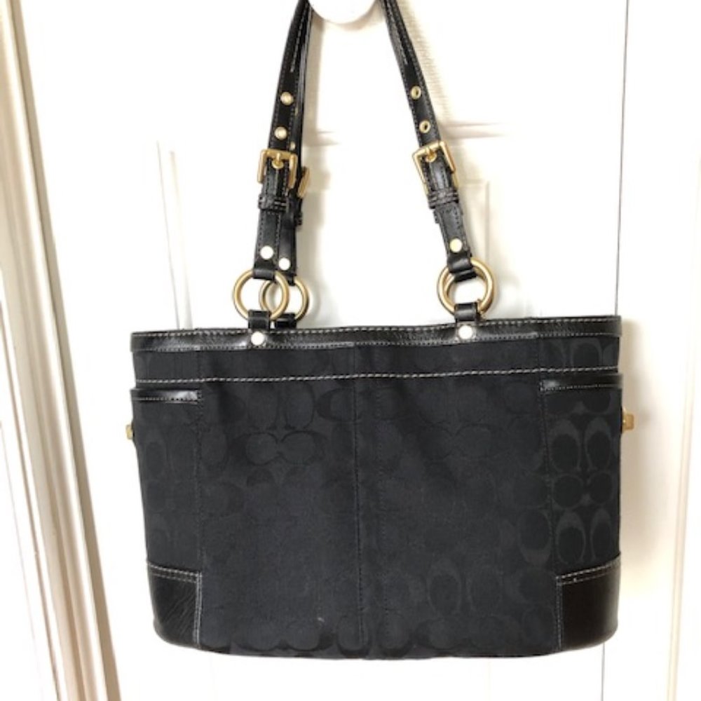 Coach Purse - Picture 3 of 4